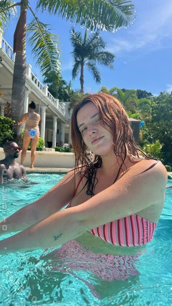 Bella thorne 1 image