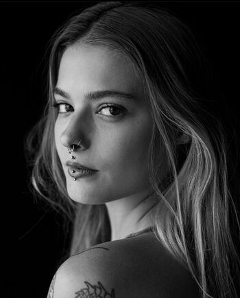 Bellabiddiebitch image