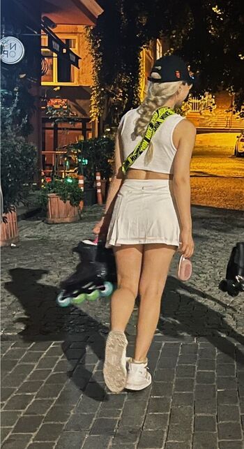 Benvivien page 3 image