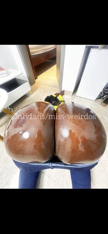 Best Butts (BBWs Edition)