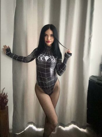 Beyzaskoo00 image