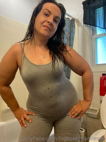 bigbootypantiesxo