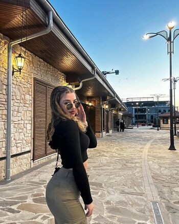 Bilin akgurgen4 image