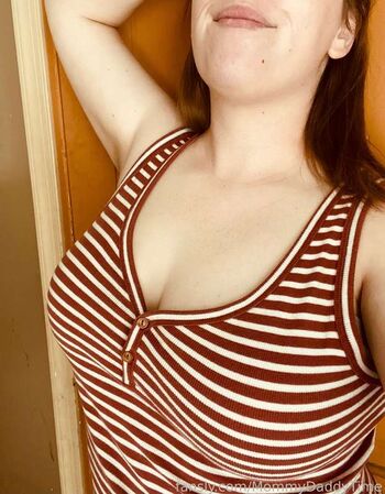 Blairethebustymilf image