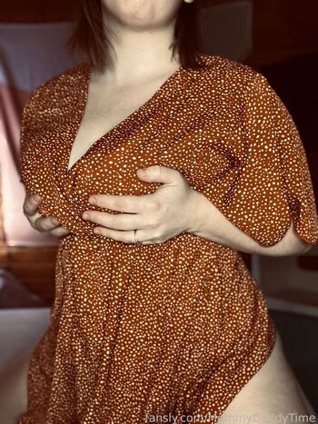 Blairethebustymilf image