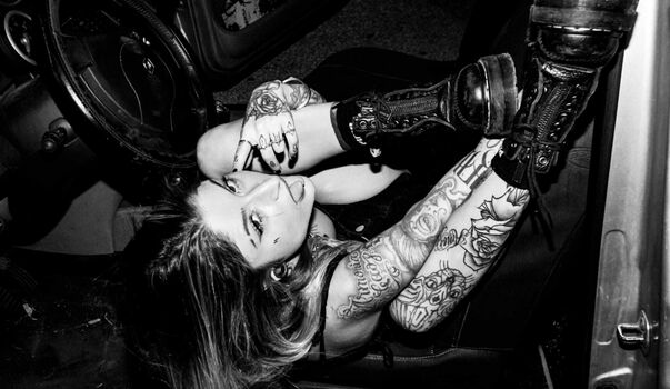 Blondesplittongue image