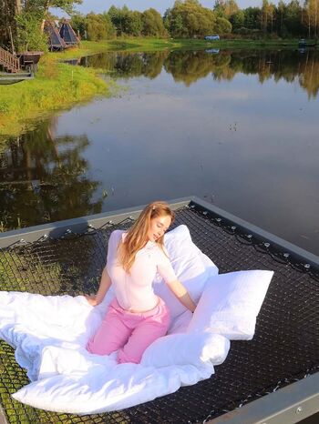 Blondinka Drive Angelina