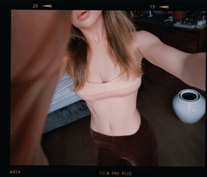 Blondinka Drive Angelina