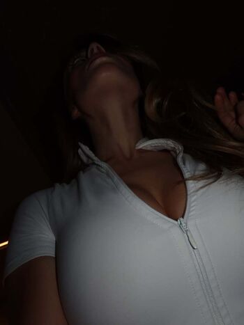 Blondinka drive angelina image