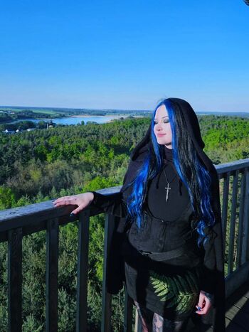 Blueastrid image