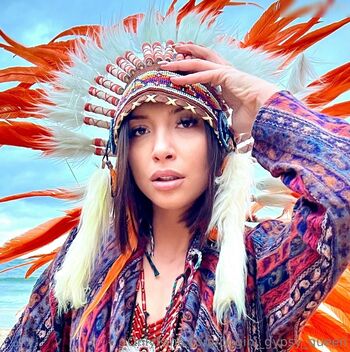 Bogini gypsy queen image