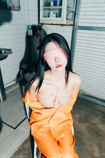 Bomi image