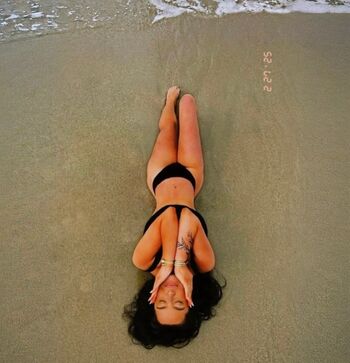Briana graves image