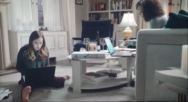 Britt robertson image