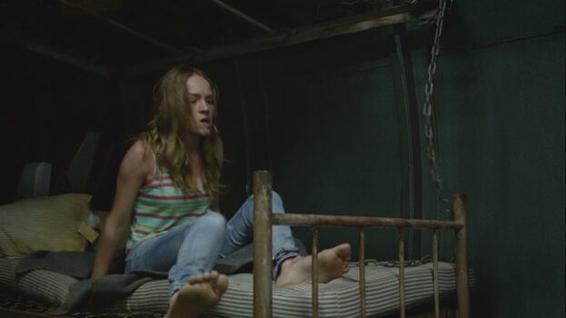 Britt robertson image