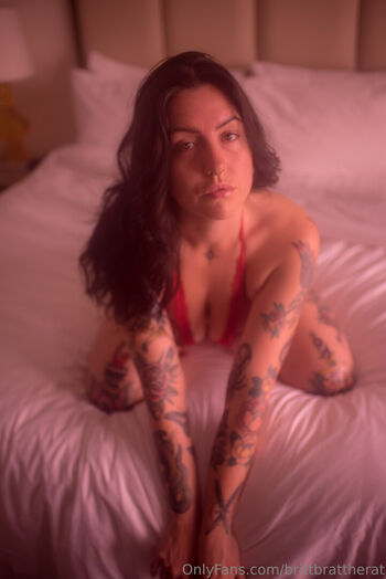 Brittbrattherat image