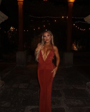 Bronzed bodiies image