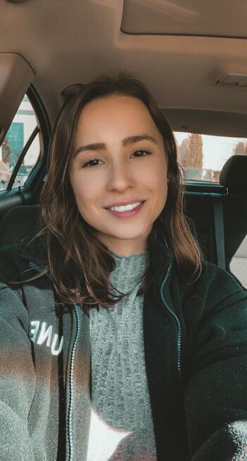 Brown eyed kitty image