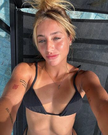 Bruna griphao image