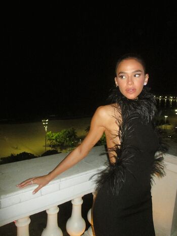 Bruna marquezine image