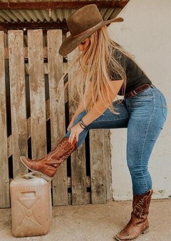 Bruna simek page 2 image