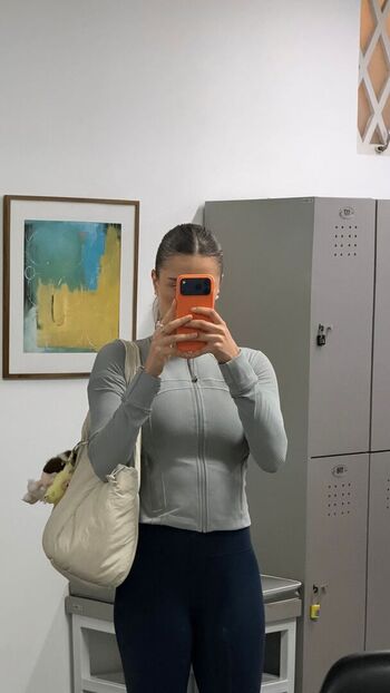 Bruna takahashi image