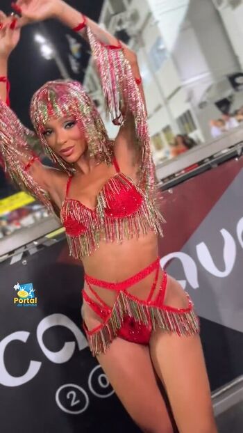 Brunna goncalves image