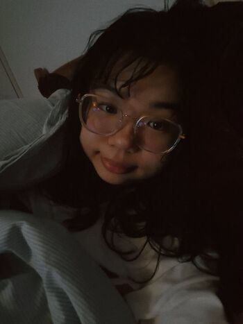 Bunniiigirlgirl image