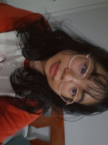 Bunniiigirlgirl image