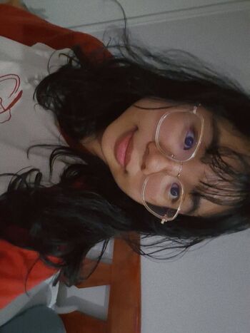Bunniiigirlgirl image