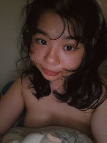 Bunniiigirlgirl image