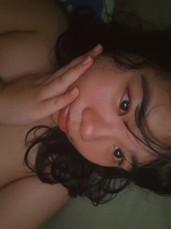 Bunniiigirlgirl image