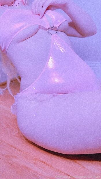 Bunnyfrom mars image