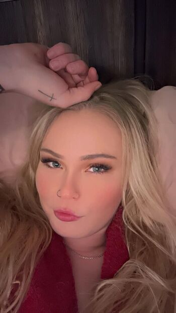 Busty kristen from iowa image