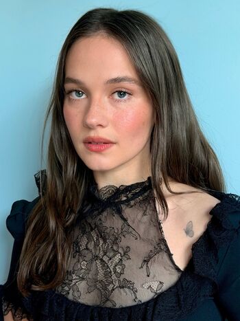 Cailee spaeny page 4 image