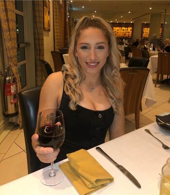 Caitlin beevers image