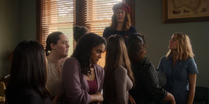 Caitlin stasey image