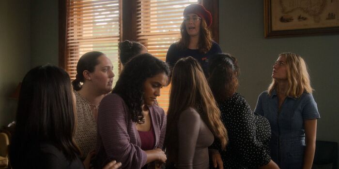 Caitlin stasey image