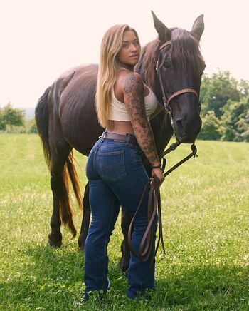 Caleigh mackenzie image