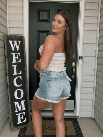 Callie konopka image