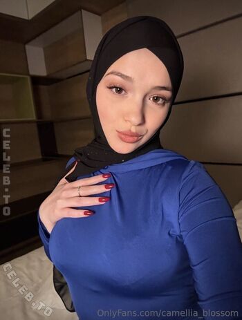 Camellia blossom image