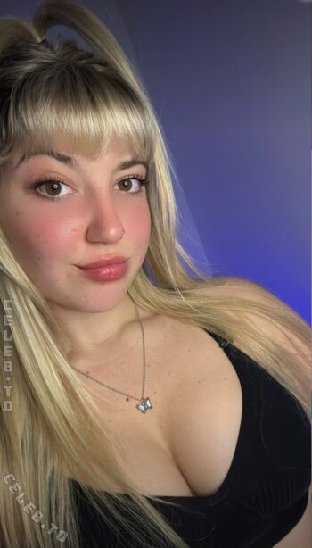 Cami rosetti image