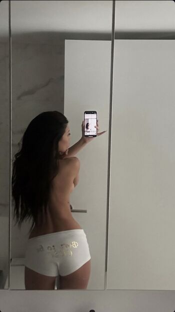 Camila agraz image