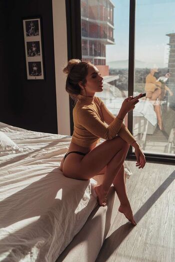 Camila rendn page 2 image