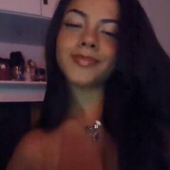 Camilaferreirai image