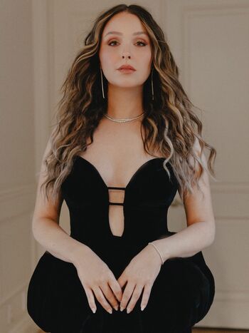 Camilla luddington image