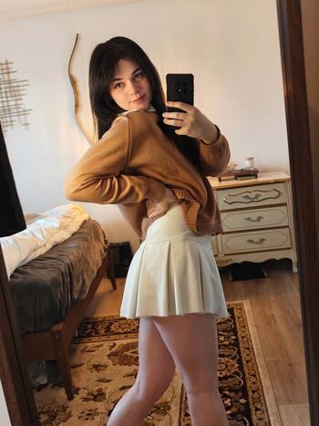 Camillaisadoll image