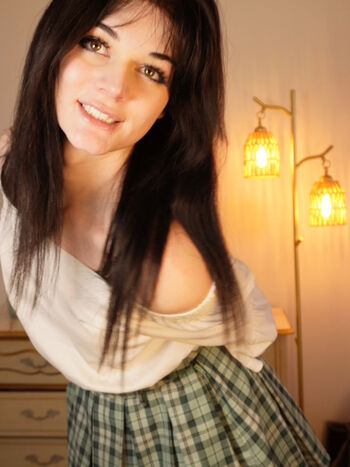 Camillaisadoll image