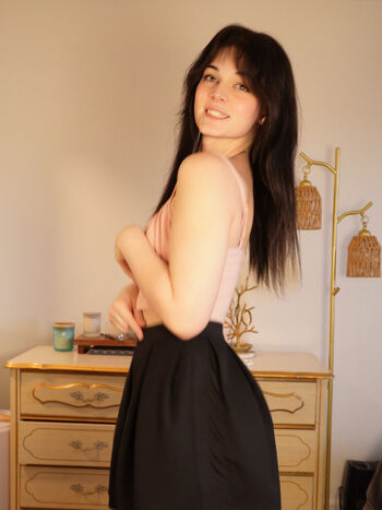 Camillaisadoll image