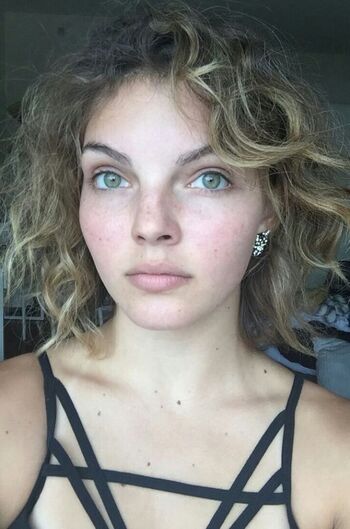 Camren Bicondova